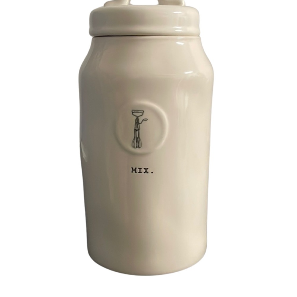 Rae Dunn  Canister